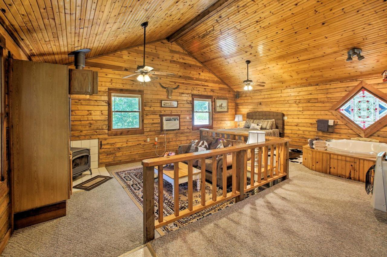 Secluded Studio 1 Mi To Thorncrown Chapel Eureka Springs Exterior photo