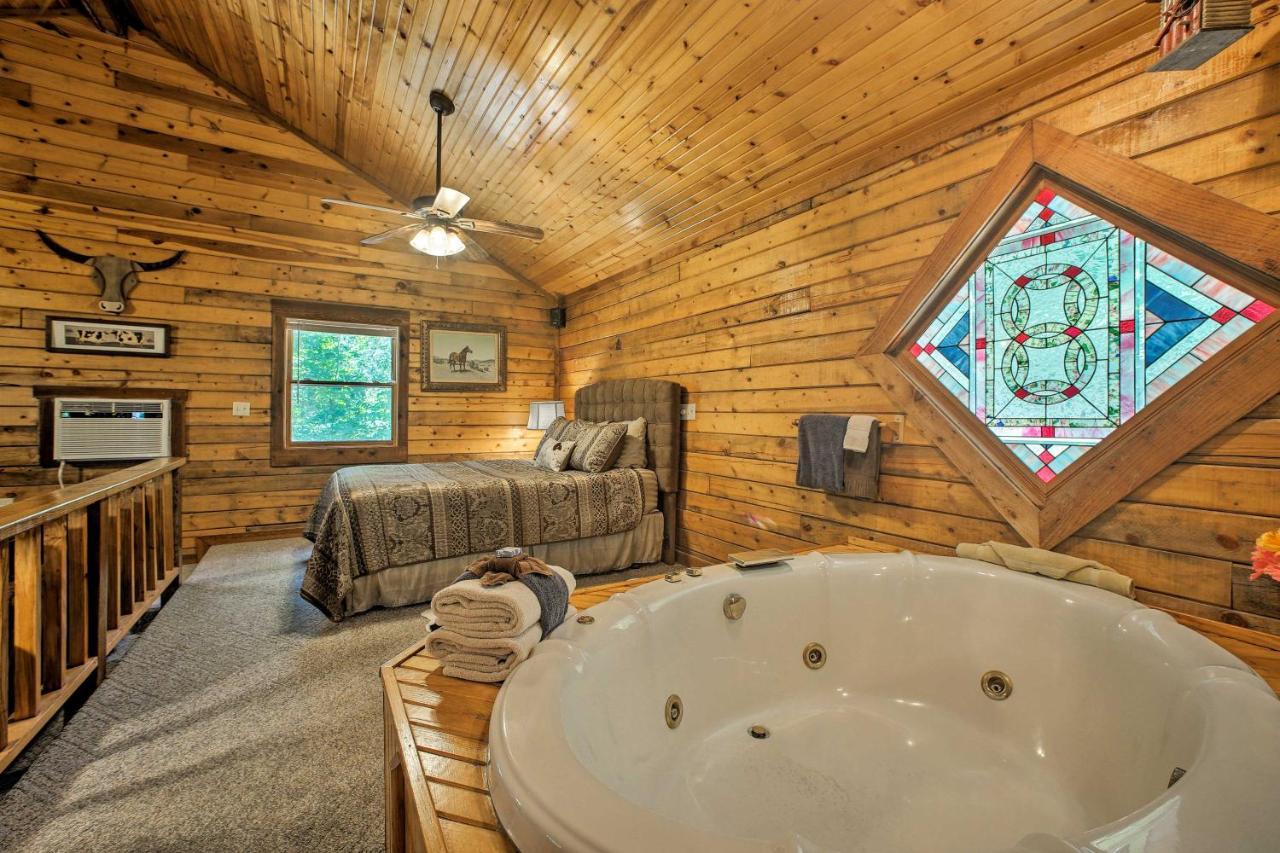 Secluded Studio 1 Mi To Thorncrown Chapel Eureka Springs Exterior photo